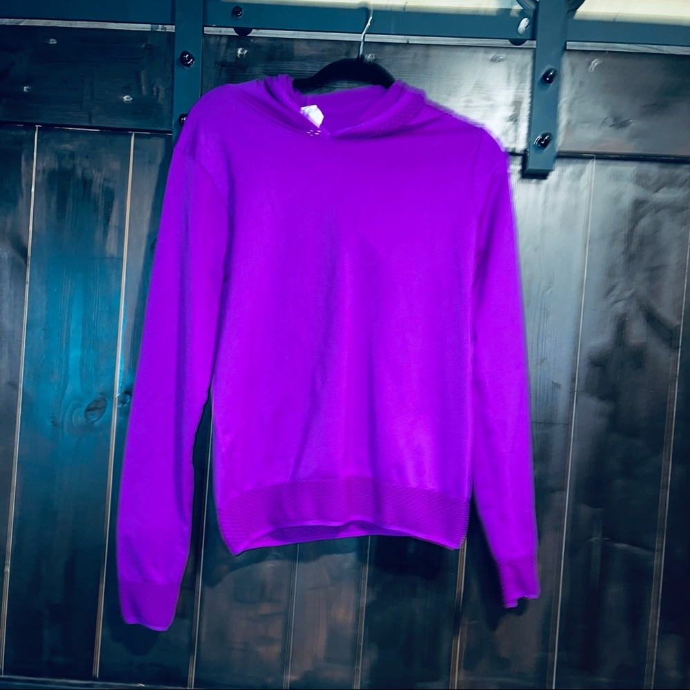 Fabletics Athletic Top Large - image 2